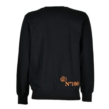 sweater orange in black